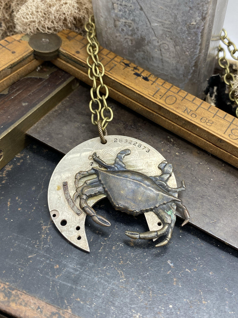 Quincy, Crab Necklace - The Victorian Magpie